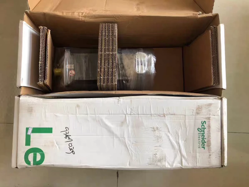 Schneider BMH1403P06F2A Servo Motor for Industrial Automation
