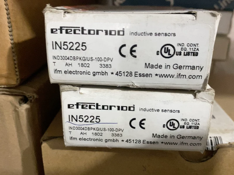 IFM IN5225 Inductive Proximity Sensor for Industrial Use