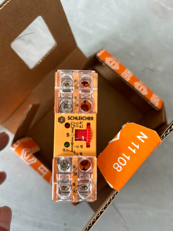 SCHLEICHER KZT 11 Time Relay for Industrial Control