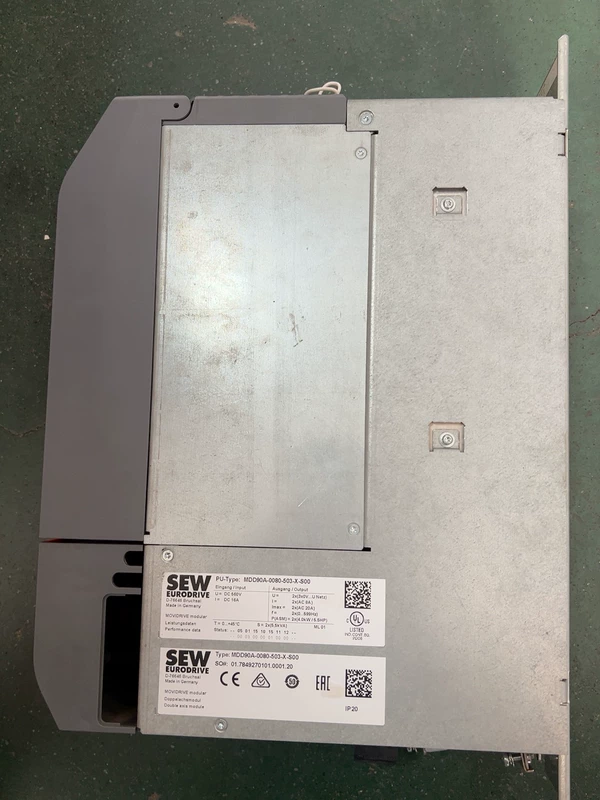 SEW MDD90A-0080-503-X-S00 Servo Motor for Precision Control - Image 2
