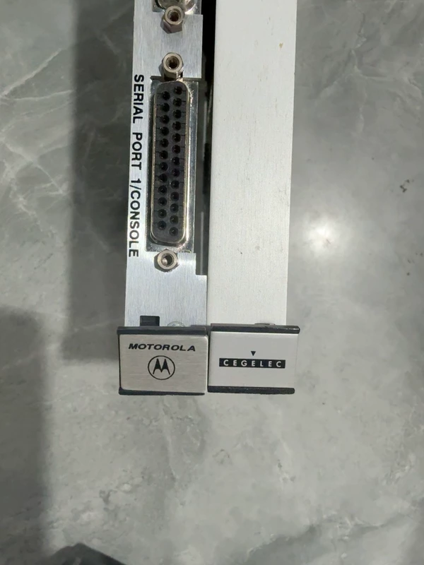 MOTOROLA MVME162-512 VME Controller Board for Industrial Use - Image 3