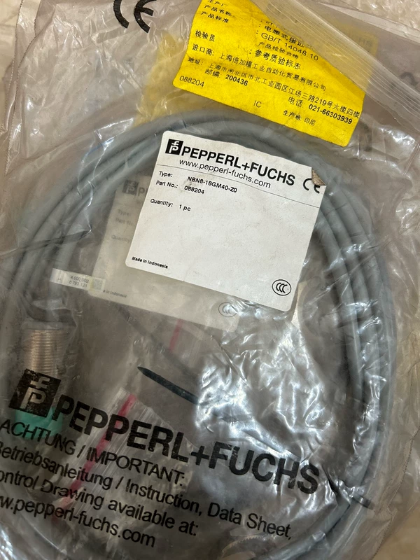 Pepperl+Fuchs NBN8-18GM40-Z0  088204 Inductive Sensor M18