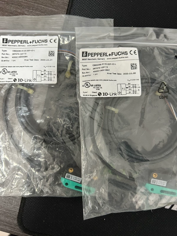 PEPPERL+FUCHS OBE20M-R100-2EP-IO-L Photoelectric Sensor