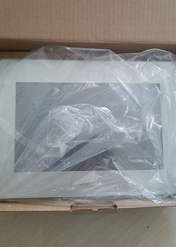 Pro-face PFXGP4502WADW Touch Screen HMI for Industrial Control - Image 2