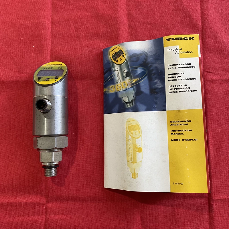 TURCK PS400R-504 Pressure Sensor for Industrial Monitoring