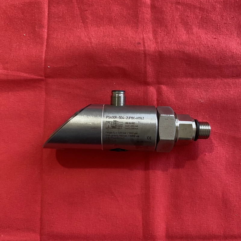 TURCK PS400R-504 Pressure Sensor for Industrial Monitoring - Image 3