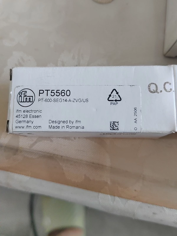 IFM PT5560 Pressure Sensor for Industrial Automation