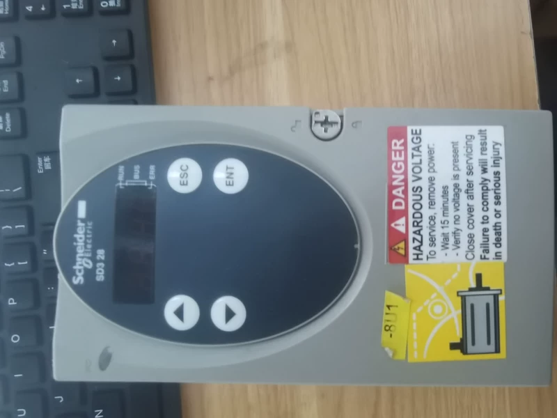 Schneider SD328BU68S2 Variable Frequency Drive Motor Control