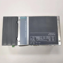 SIEMENS SIMATIC IPC427D Fanless Industrial PC for Automation