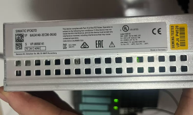SIEMENS SIMATIC IPC427D Fanless Industrial PC for Automation - Image 4