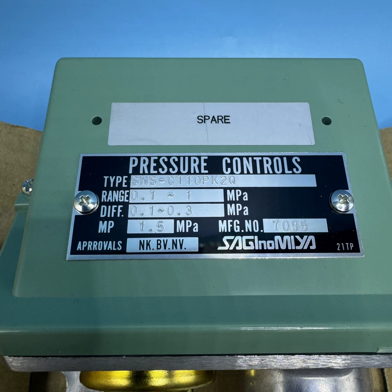 SAGINOMIYA SNS-C110PK2Q Digital Pressure Controller for Industry