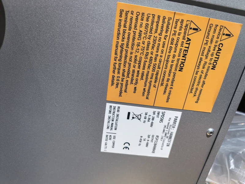 Parker SPD2NS Servo Drive for Industrial Automation - Image 2