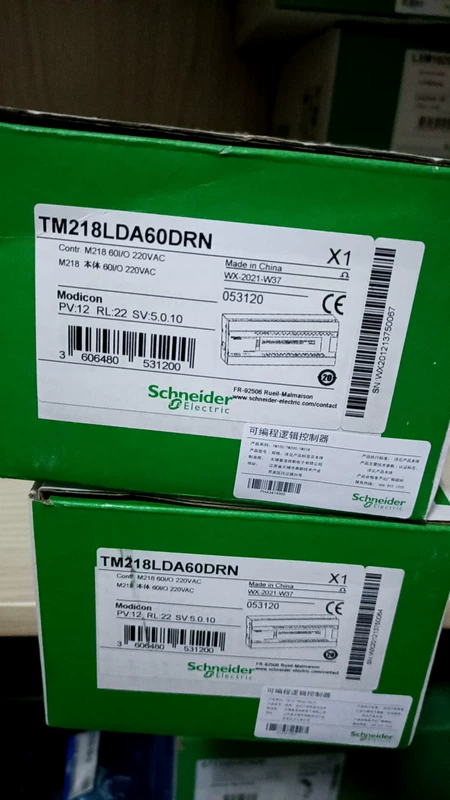 Schneider TM218LDA60DRN PLC Controller for Automation
