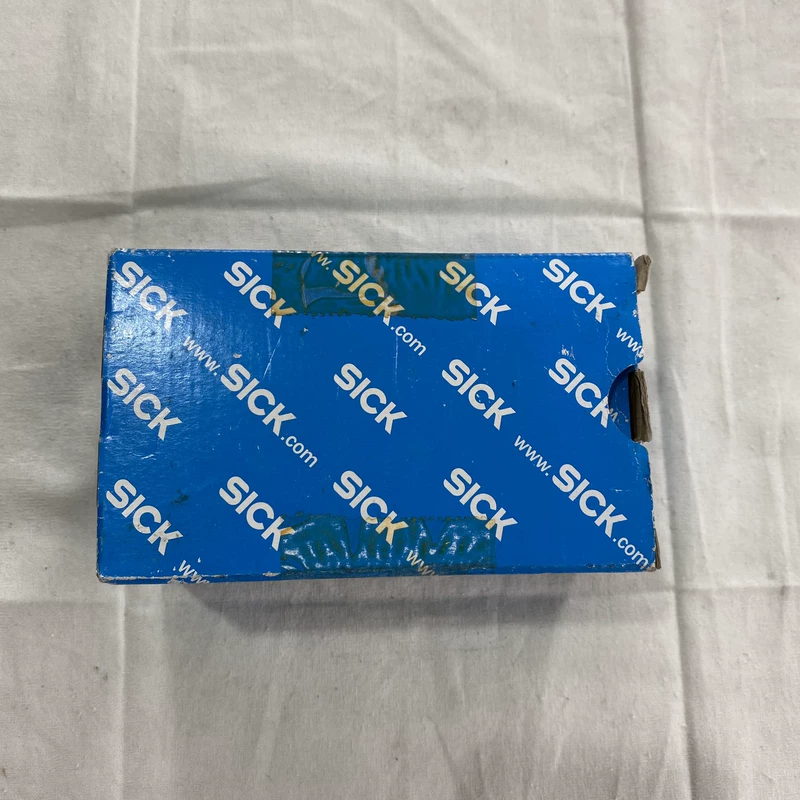 SICK WS34-D430 2022819 Photoelectric Sensor for Automation
