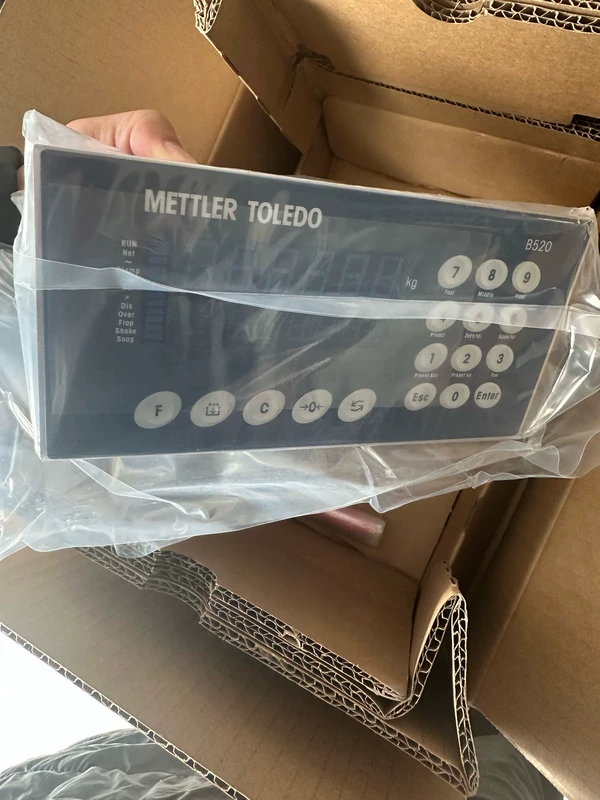 Mettler Toledo XK3124-6000 Weighing Indicator for Industrial Use