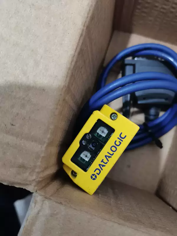Datalogic MATRIX 200 213-100 Industrial Barcode Reader - Image 3