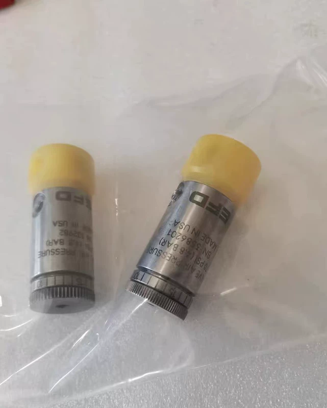 Diaphragm Dispensing Valve EFD 752V-UHSS Industrial Control - Image 2