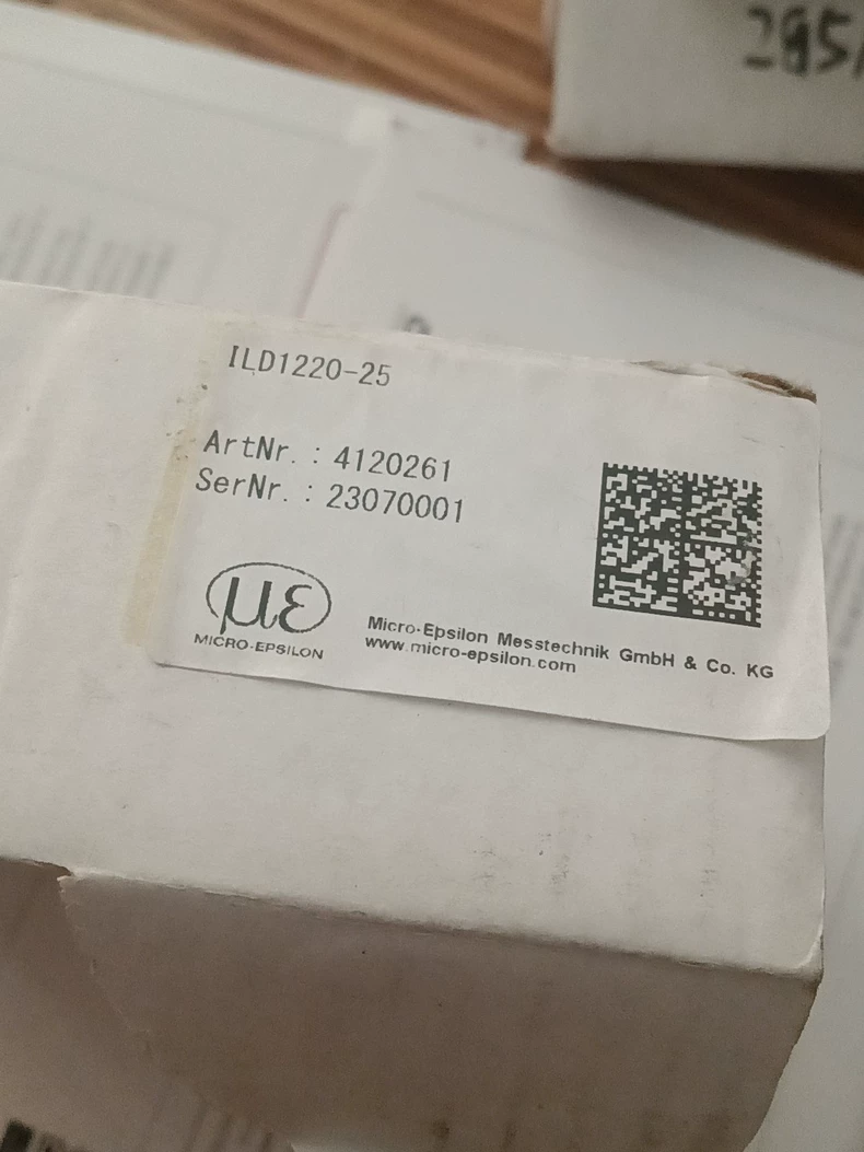 MICRO-EPSILON ILD1220-25 4120261 Laser Displacement Sensor - Image 4