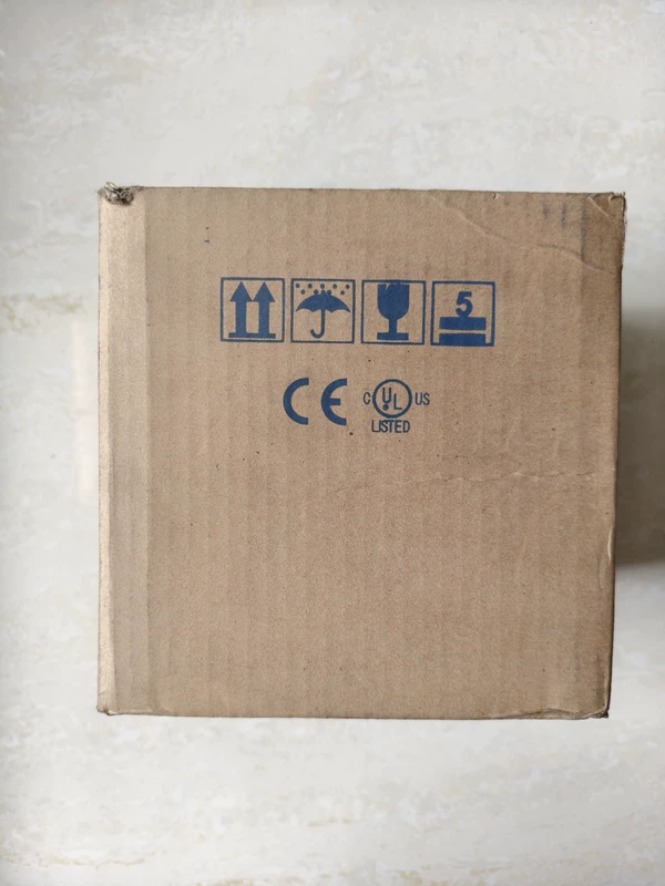 Variable Frequency Drive Yaskawa CIMR-V7AT40P4 AC - Image 3