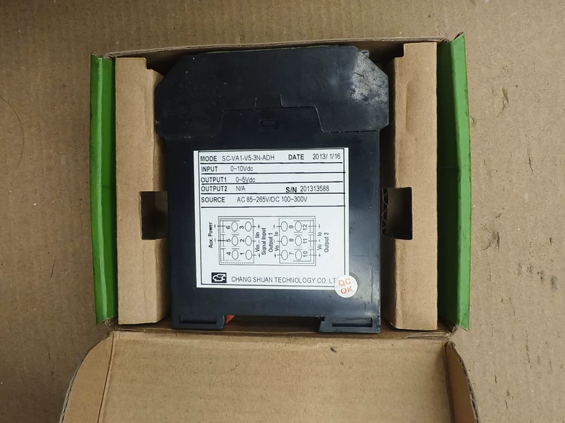 Voltage Signal Converter ADTEK SC-VA1-V5-3N-ADH 24V DC - Image 3