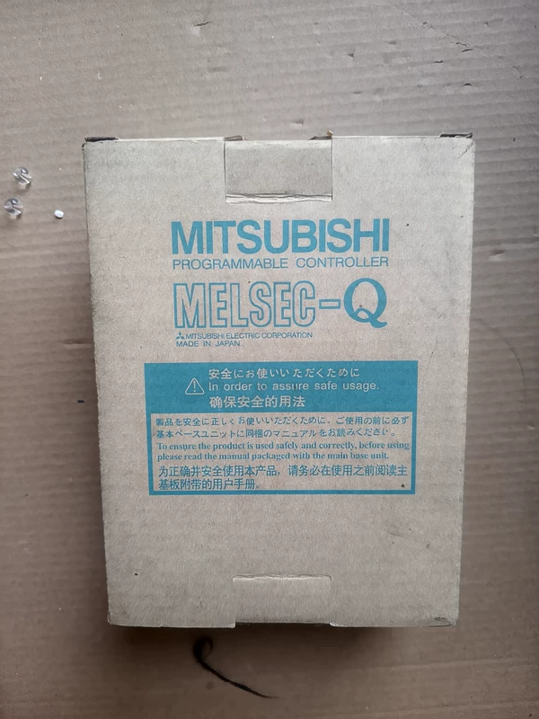Mitsubishi QD75M1 PLC Positioning Module for Servo Control - Image 2