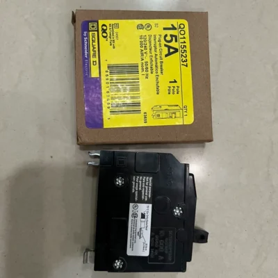 Square D QO1155237 Circuit Breaker 15A QO Series UL