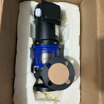 Iwaki MX-400CV6-4 Magnetic Drive Pump, Chemical Duty