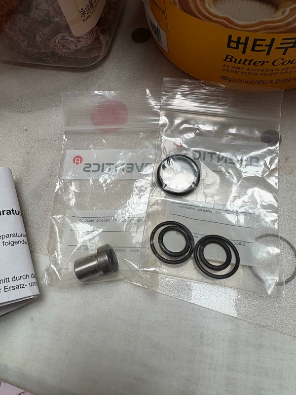 Pneumatic Repair Kit Aventics 3710200002 for Valves - Image 2