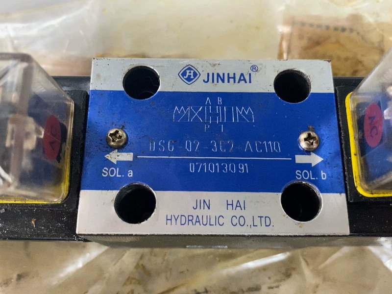 JINHAI DSG-02-3C2-AC110 071013091 for Hydraulic Press Control - Image 2