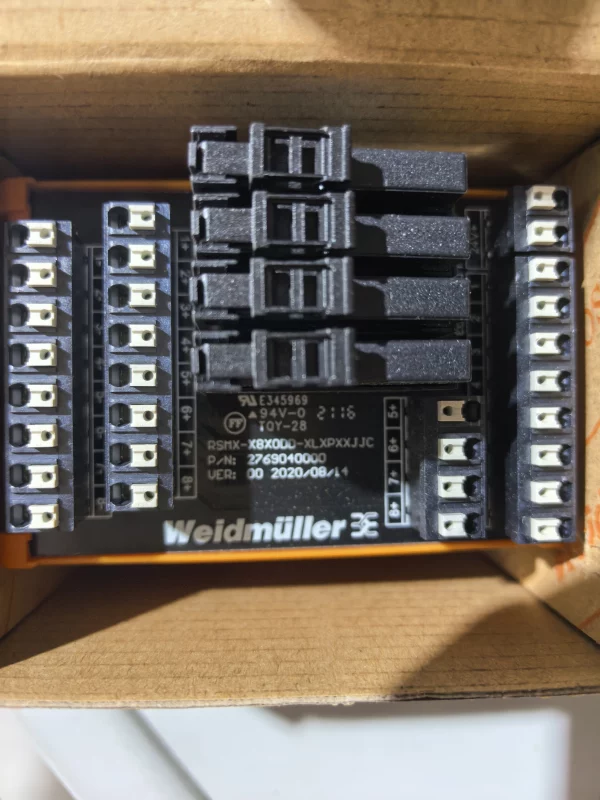 Weidmuller RSMX-X8X0DD-XLXPXXJJC Relay Module Industrial - Image 2