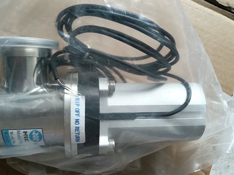 Manual Bellows Angle Valve HTC AVS-KF40-P for High Vacuum - Image 3