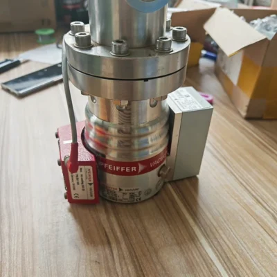 PFEIFFER PM P03 941 Molecular Pump - Compact Turbomolecular