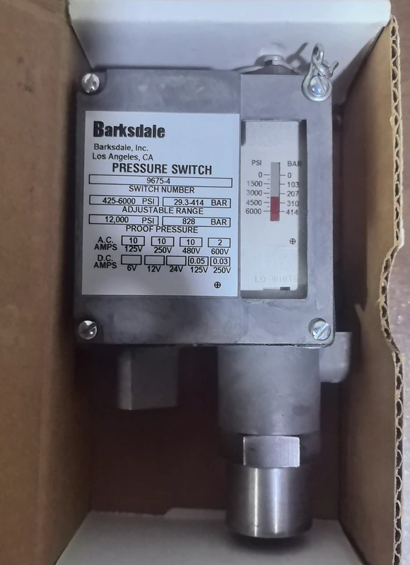 Adjustable Pressure Switch Barksdale 9675-4 Pneumatic - Image 2