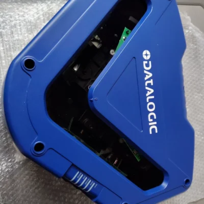 Logistics Traceability with Datalogic DX8210-4200 Barcode Reader