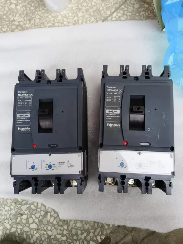 Industrial Power Distribution Schneider NSX400F LV438267 - Image 3