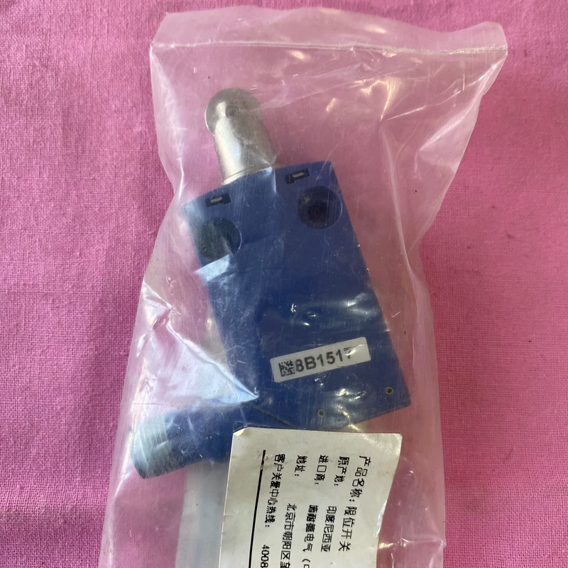 Industrial Position Sensing with Schneider ZCMD2102M12 - Image 3