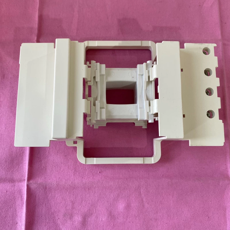 Motor Control Coil Schneider LX1D8M5 for Conveyors - Image 2
