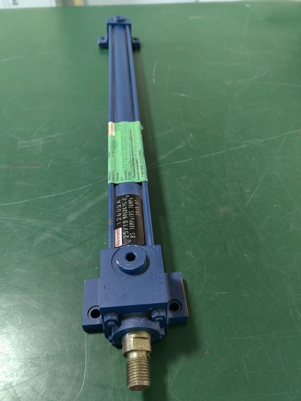Cylinder Rexroth CDT3MS2/25/18-425/Z2X/B11HDDMWW